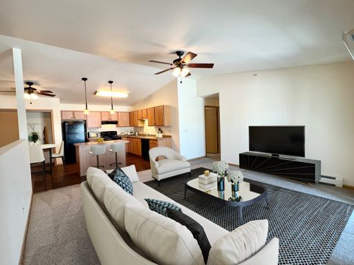 Willow Estates Apartment Community – photo 1