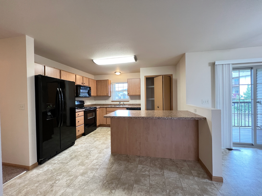 River Trail Estates Apartment Community – photo 1