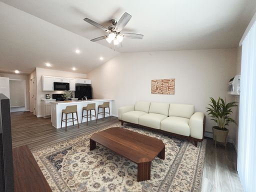 Alexander Estates Apartment Community – photo 1