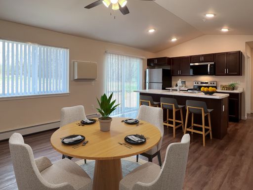 SCS Wittenberg Apartment Community – photo 1
