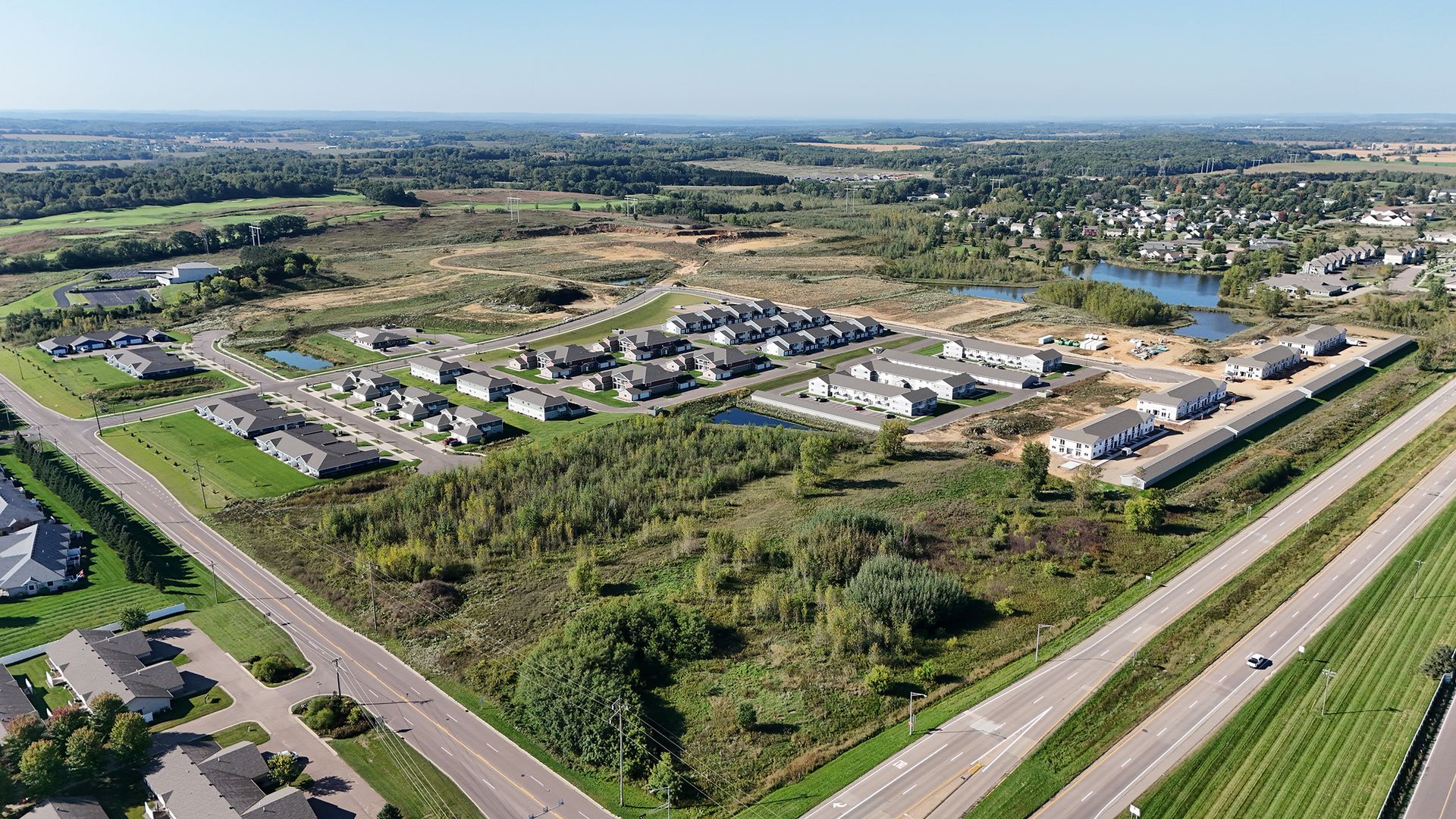 Eau Claire Apartment: 4395 Christopher Drive