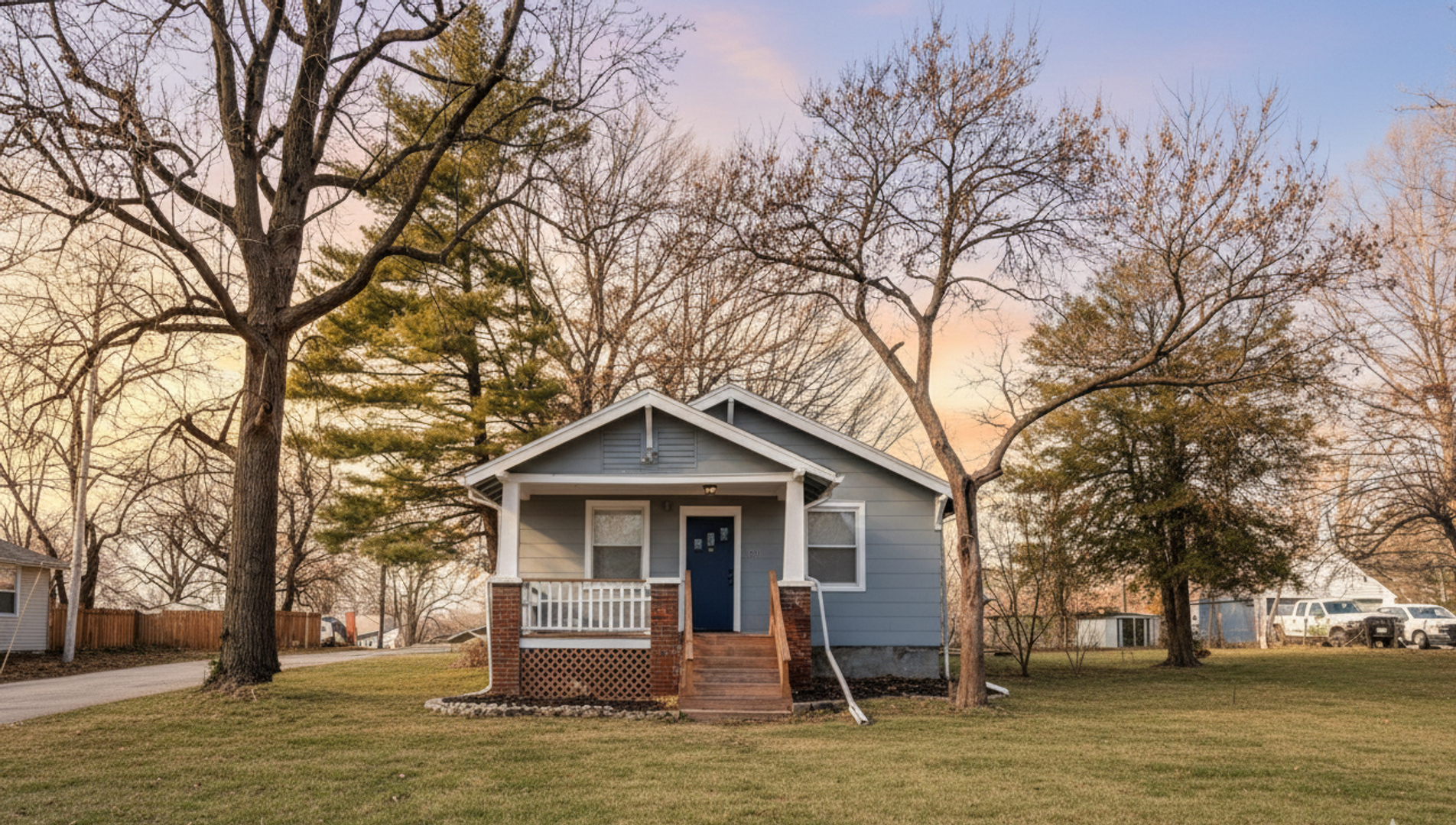 Kansas City House: 3728 N Bales Ave
