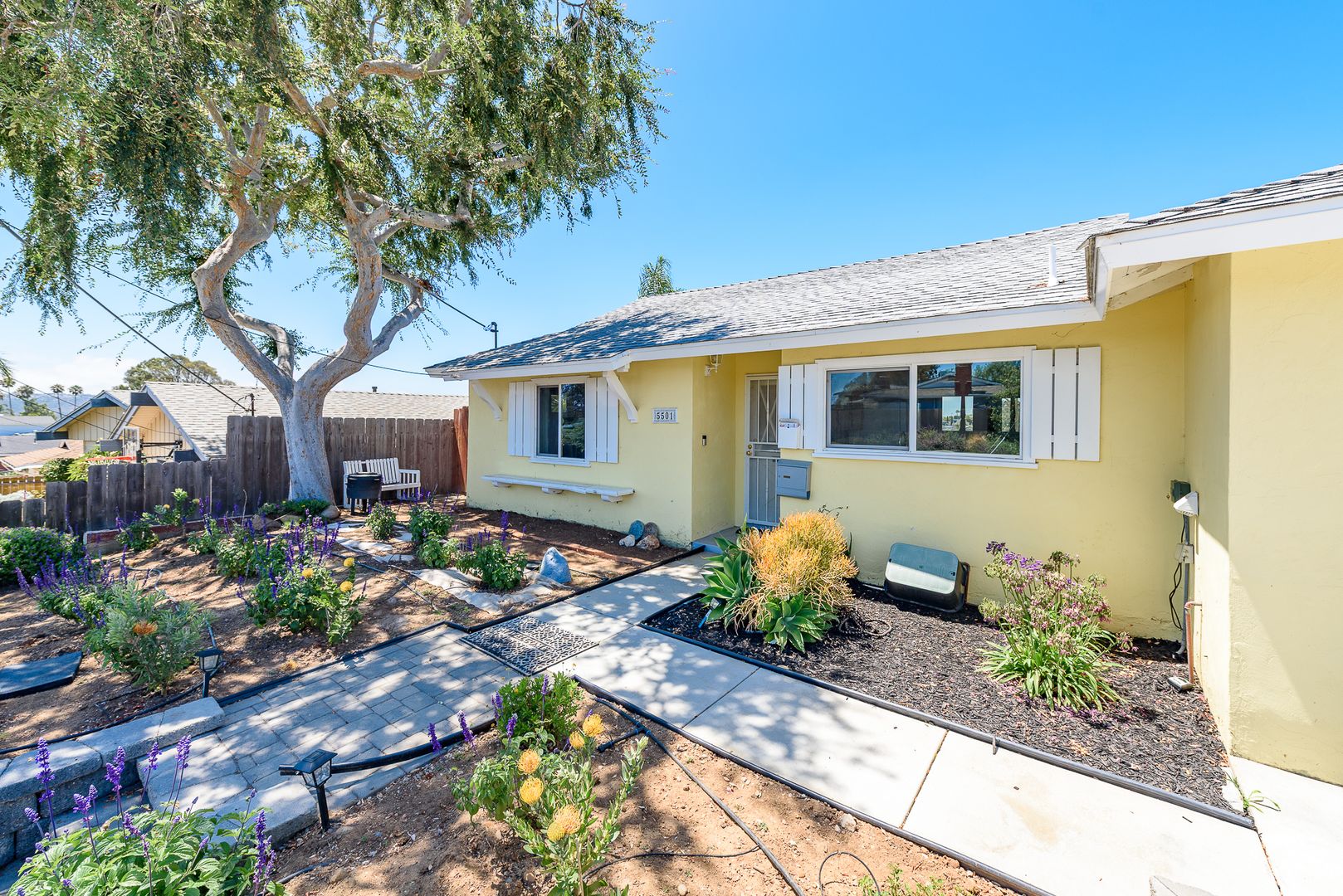 San Diego House: 5501 Lodi St