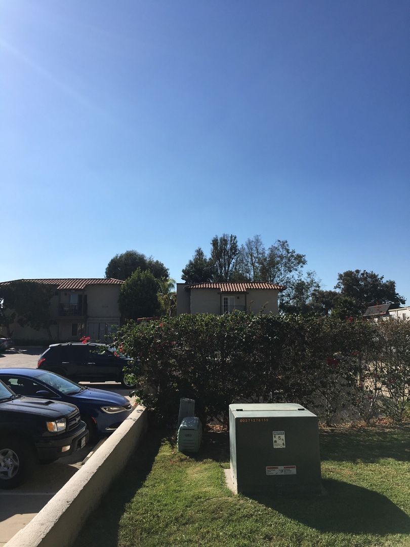 El Cajon Apartment: 390 S.Mollison Ave