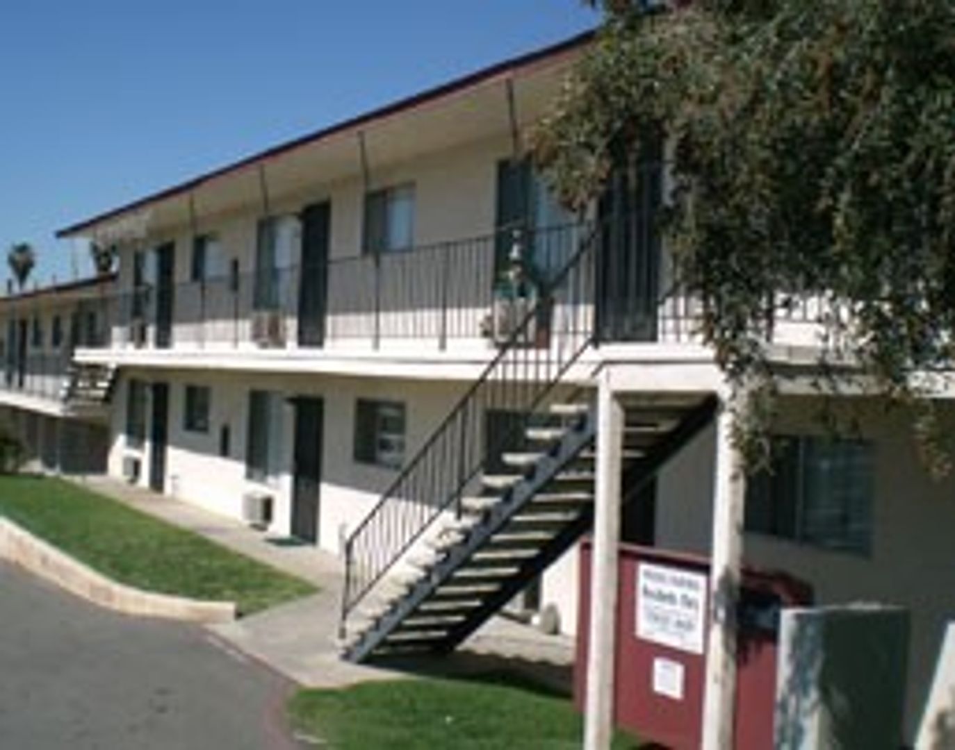 El Cajon Apartment: 1334 North First Street