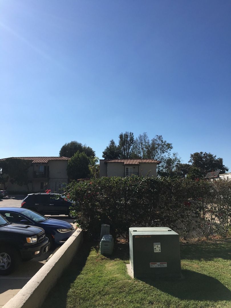 El Cajon Apartment: 390 S.Mollison Ave