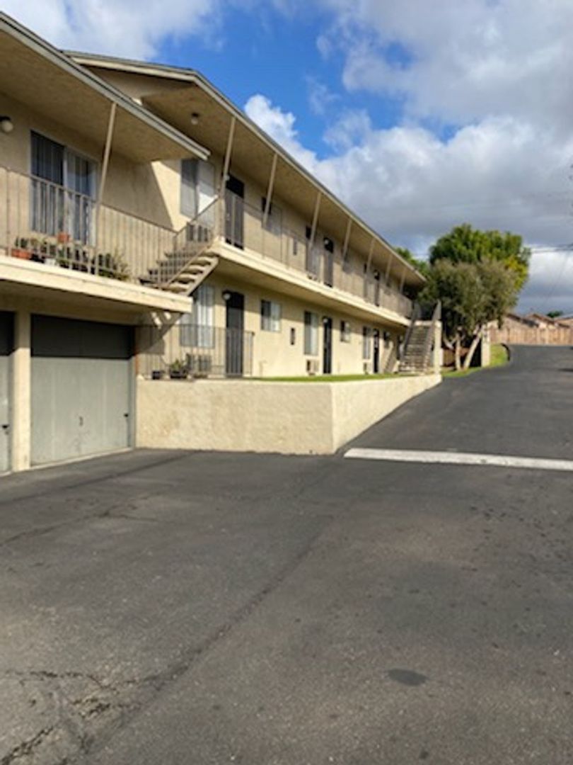 El Cajon Apartment: 1334 North First Street