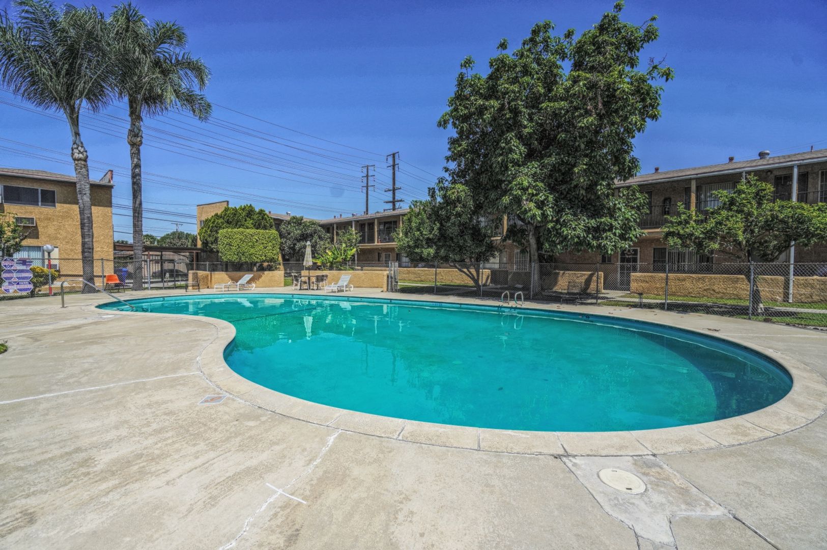 Pomona Apartment: 766-812 S. Dudley St..