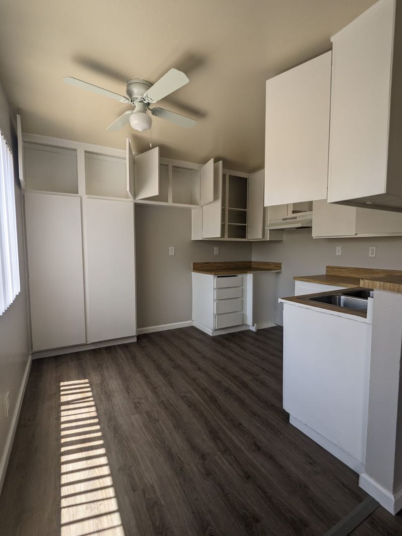 Victorville Apartment: 16350 Pebble Beach Dr