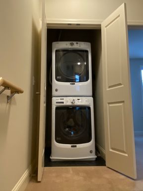 Listing photo thumbnail