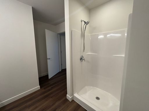 Listing photo thumbnail