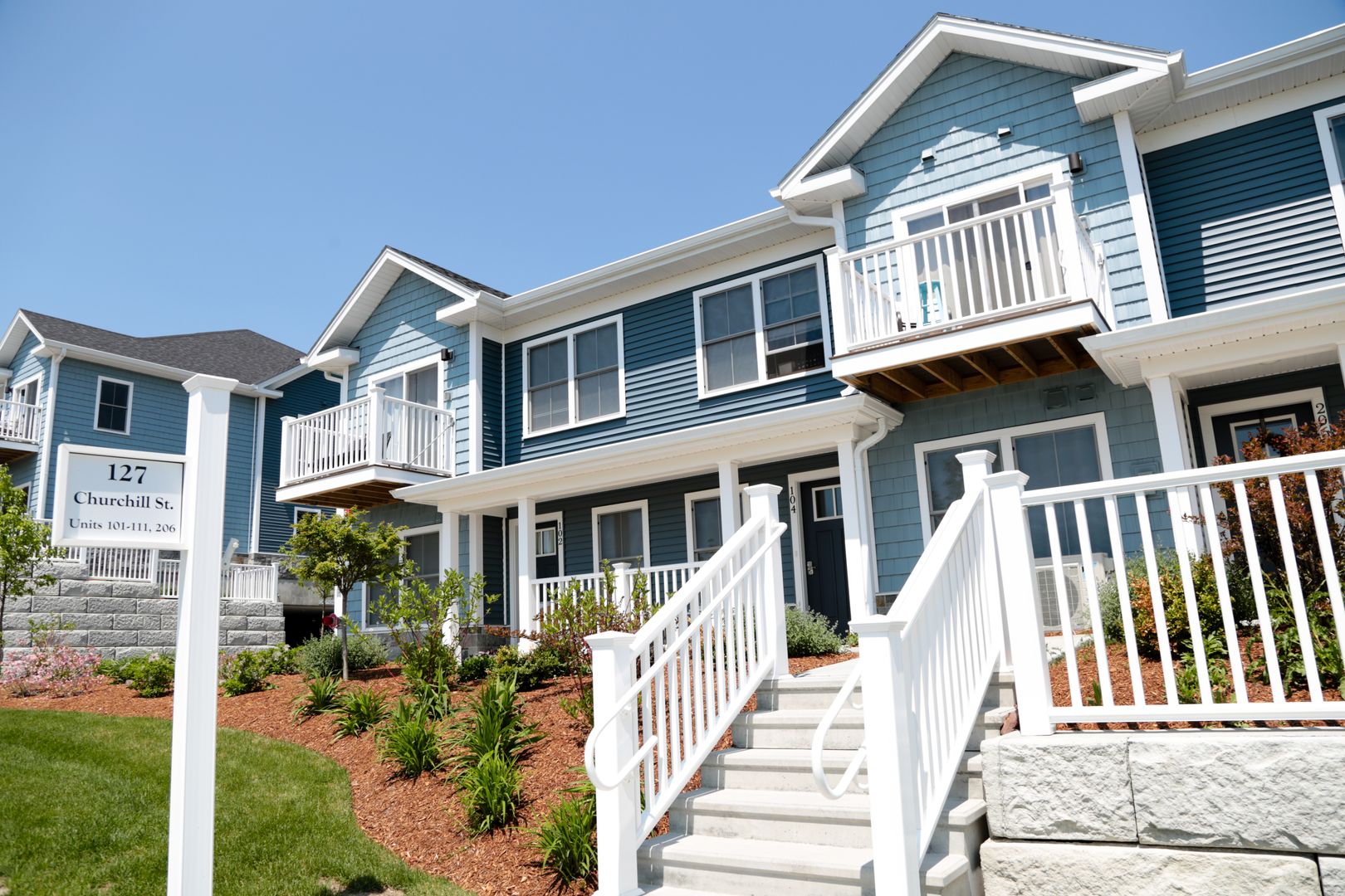 South Burlington Apartment: 127 Churchill Street