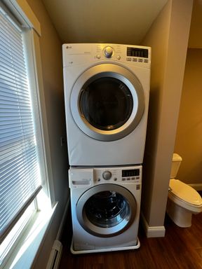 Listing photo thumbnail