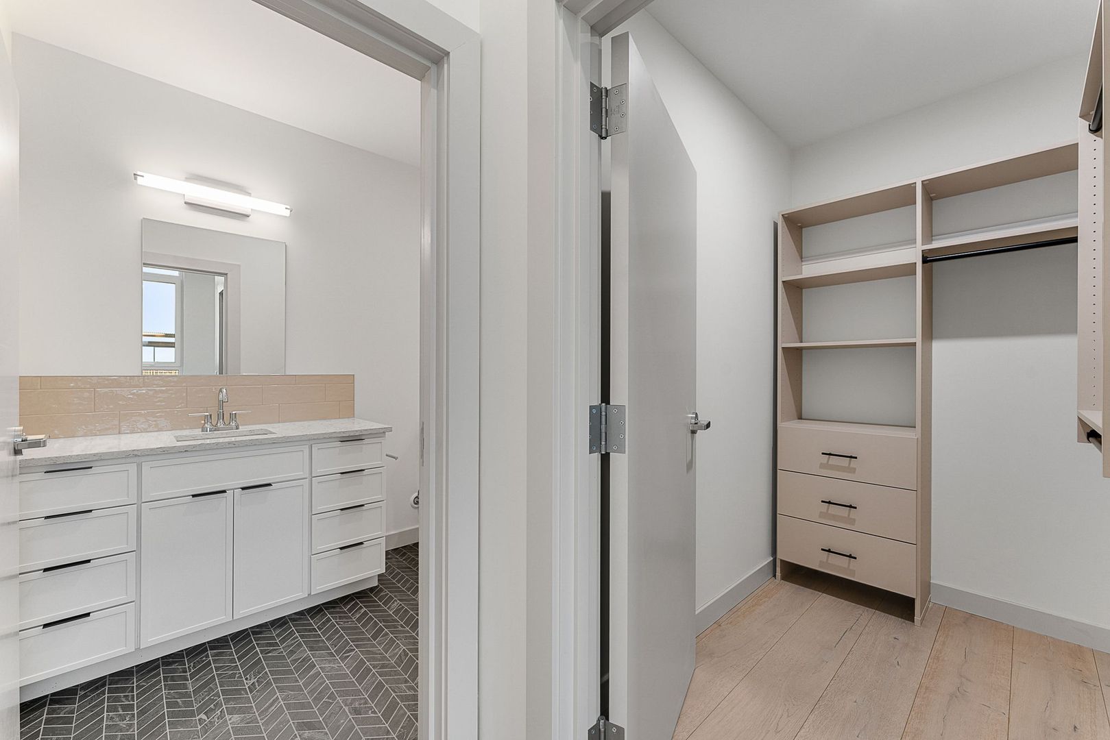 Burlington Apartment: 140 Bank Street