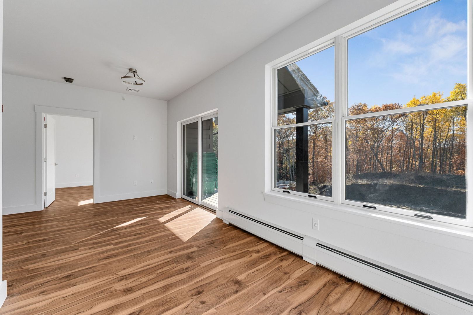 Colchester Apartment: 125 Shea Drive