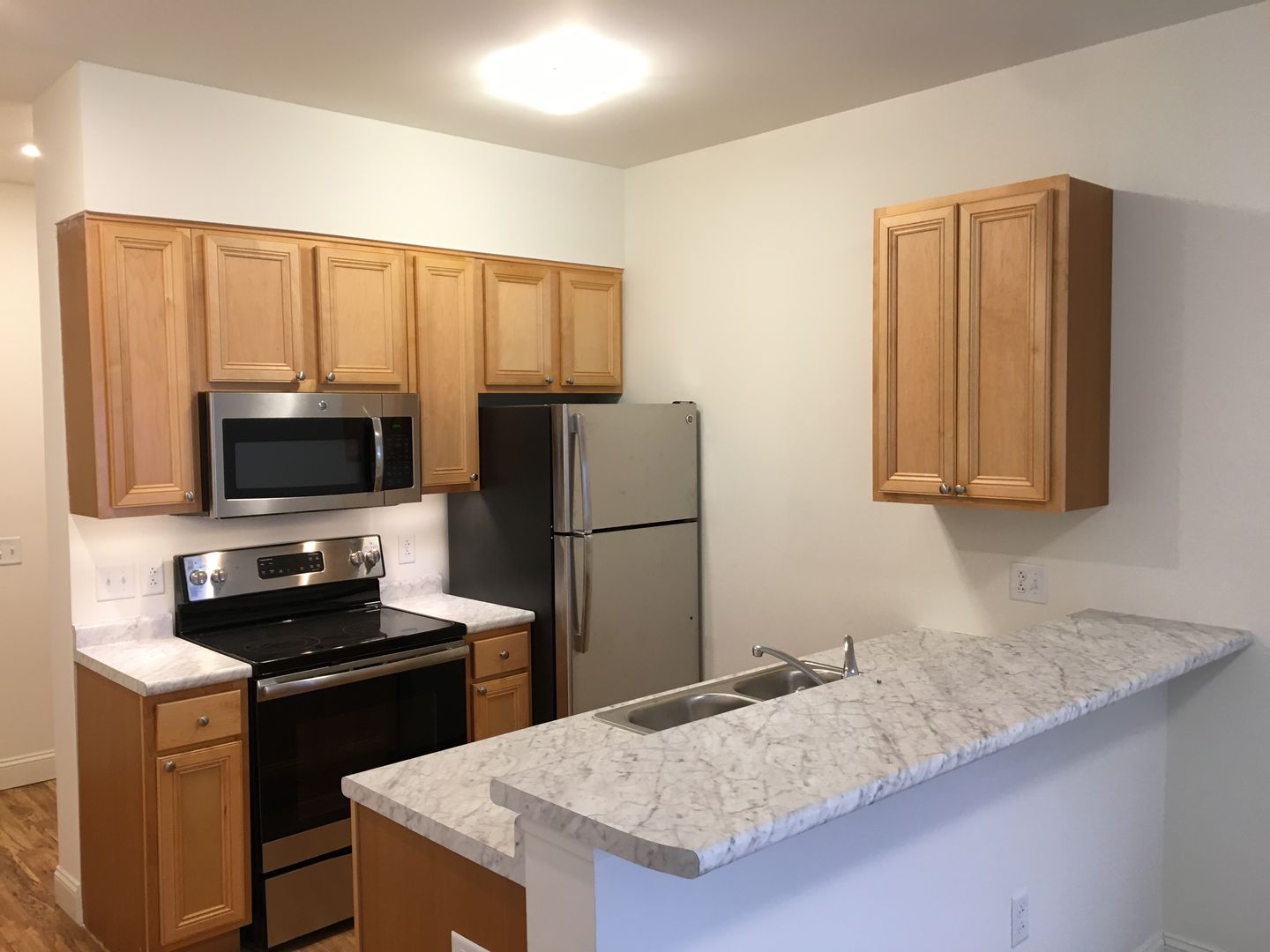 Colchester Apartment: 180 Perimeter Drive