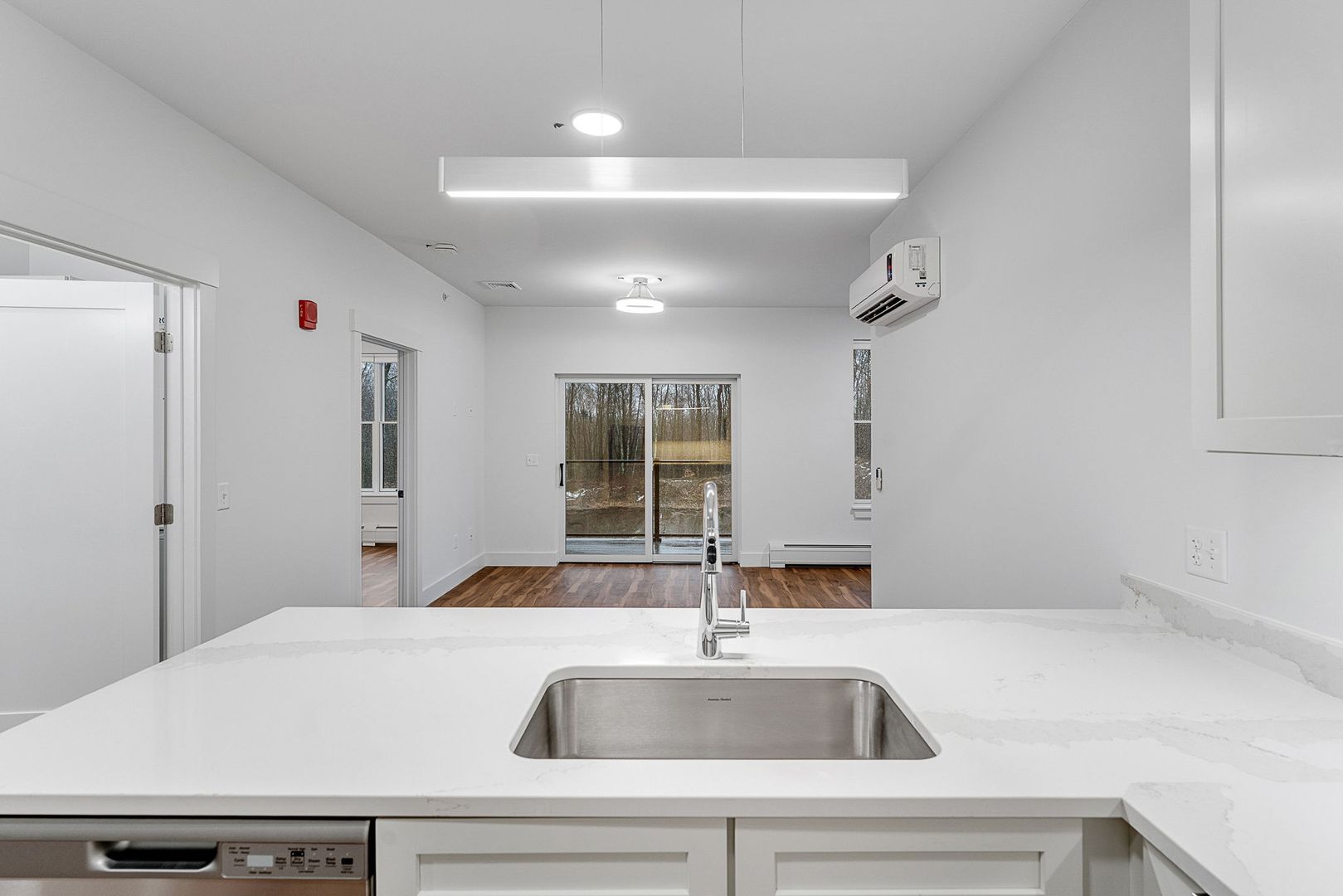 Colchester Apartment: 125 Shea Drive