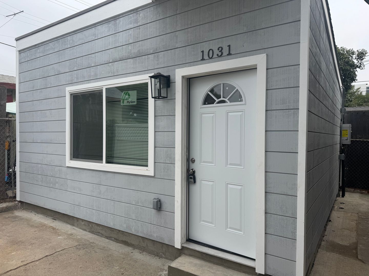 San Diego Apartment: 1031 S 26th St