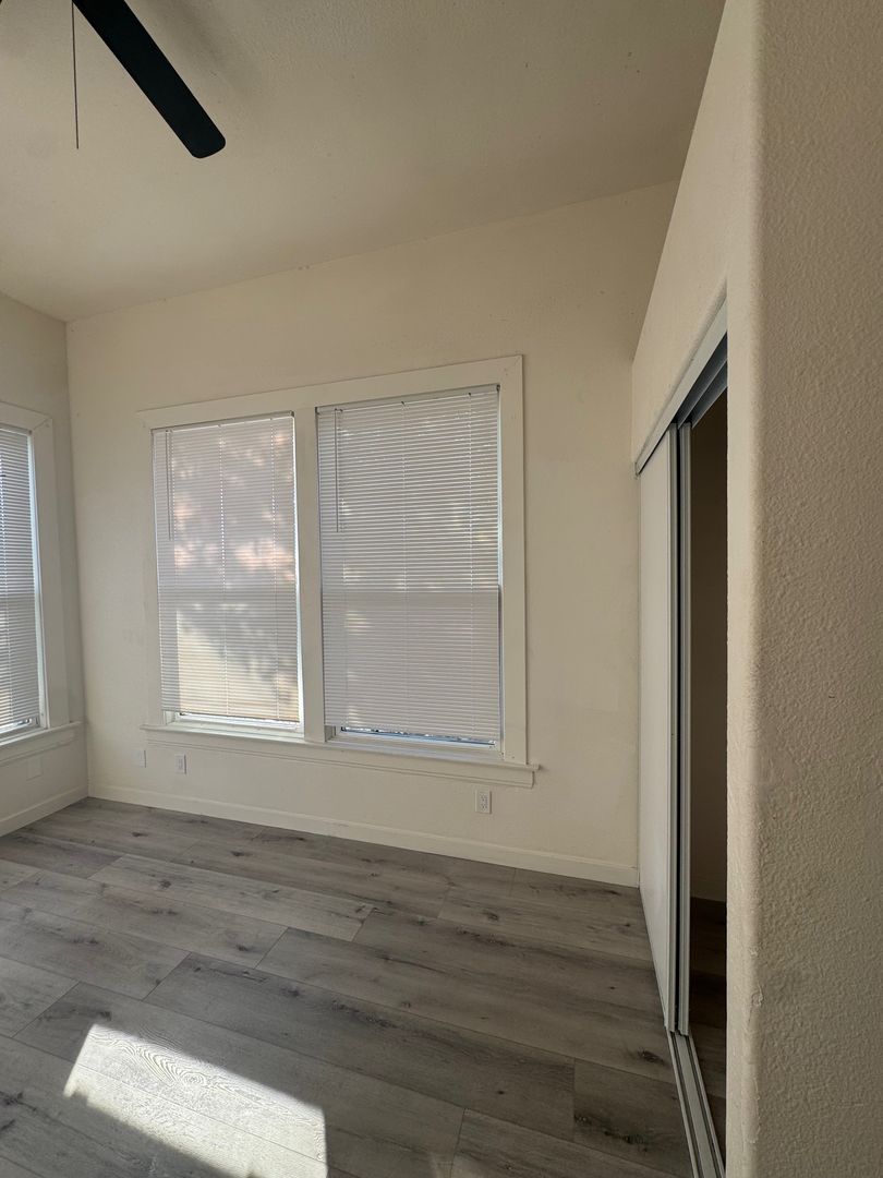 Spacious 2 Bed / 2 Bath – 850 Sq Ft – Barrio Logan – $2,750 5 of 12