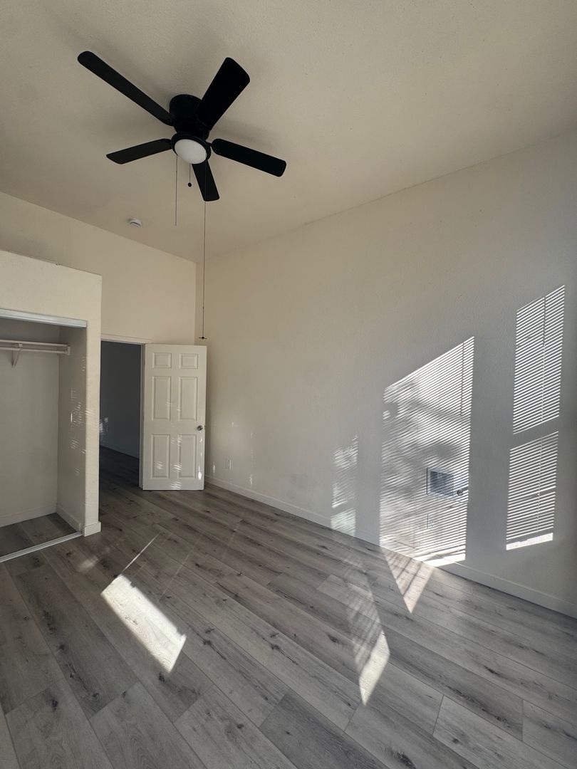 Spacious 2 Bed / 2 Bath – 850 Sq Ft – Barrio Logan – $2,750 6 of 12