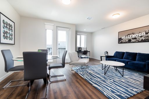 Luxurious 1 Bedroom in The Heart of Hollywood! – photo 1