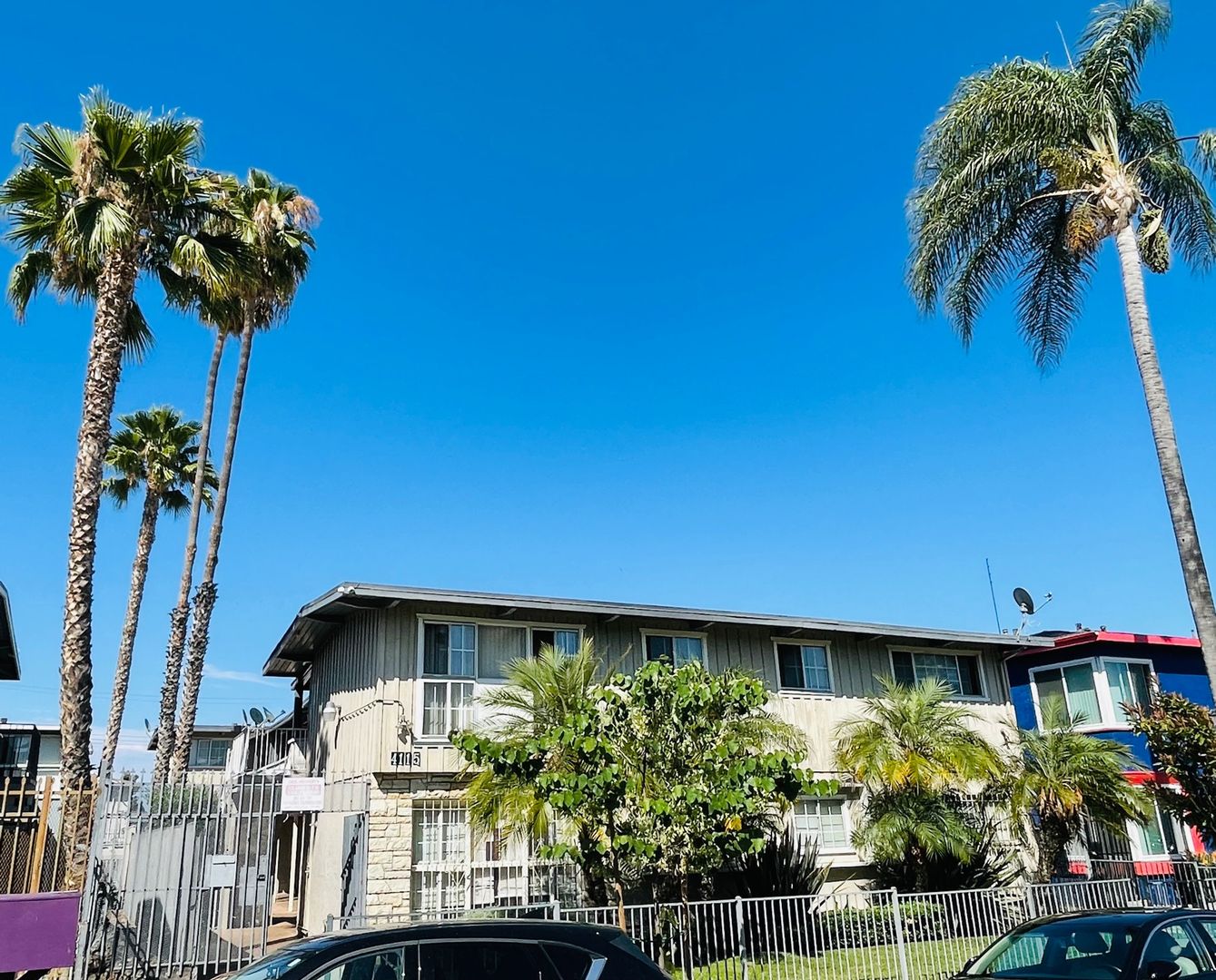 Los Angeles Apartment: 4115 Palmwood Dr.