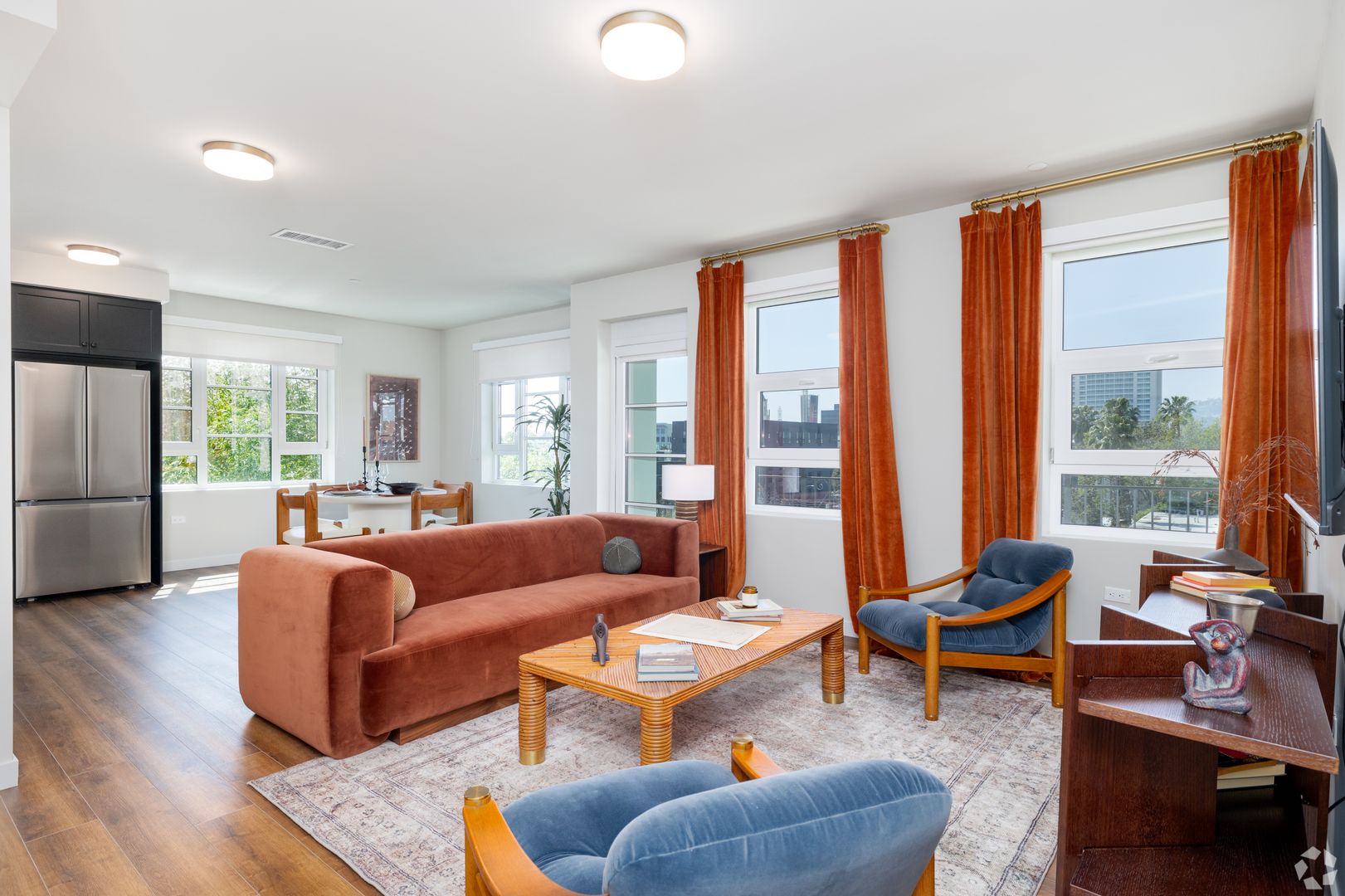 property for rent #1