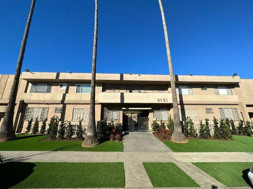 Remodeled 2BR/2BA - Private Balcony - 2 Parking Spaces – photo 1