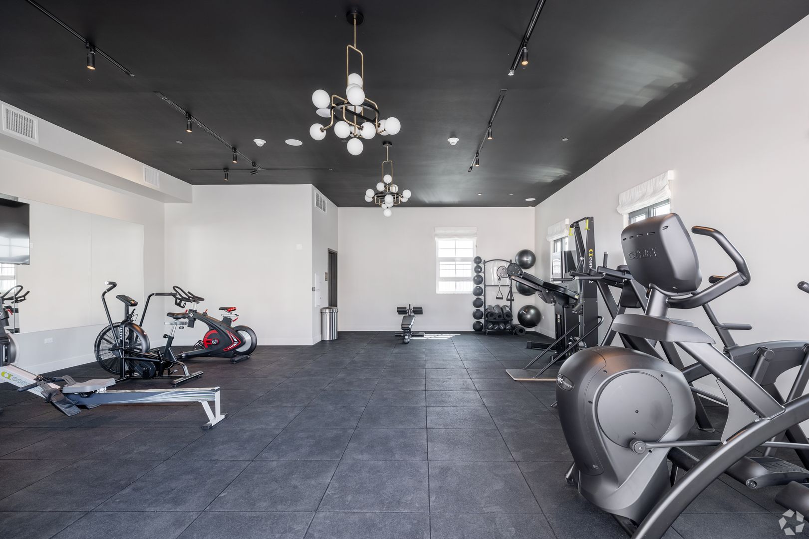 Los Angeles Apartment: 1818 N Cherokee Ave.