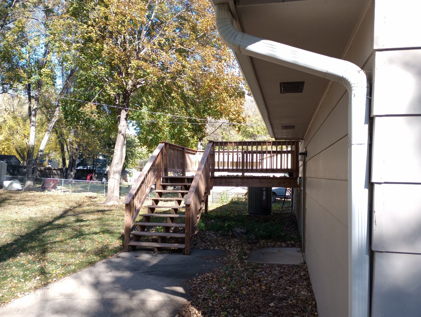 Sioux Falls House: 3705 S Fairhall Ave