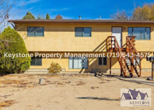 Charming 2-Bedroom Southside Duplex with Attached Garage - $1100/$1100 – photo 1