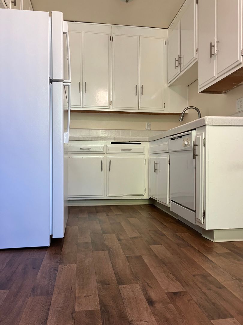 Chula Vista Apartment: 545 Park Way