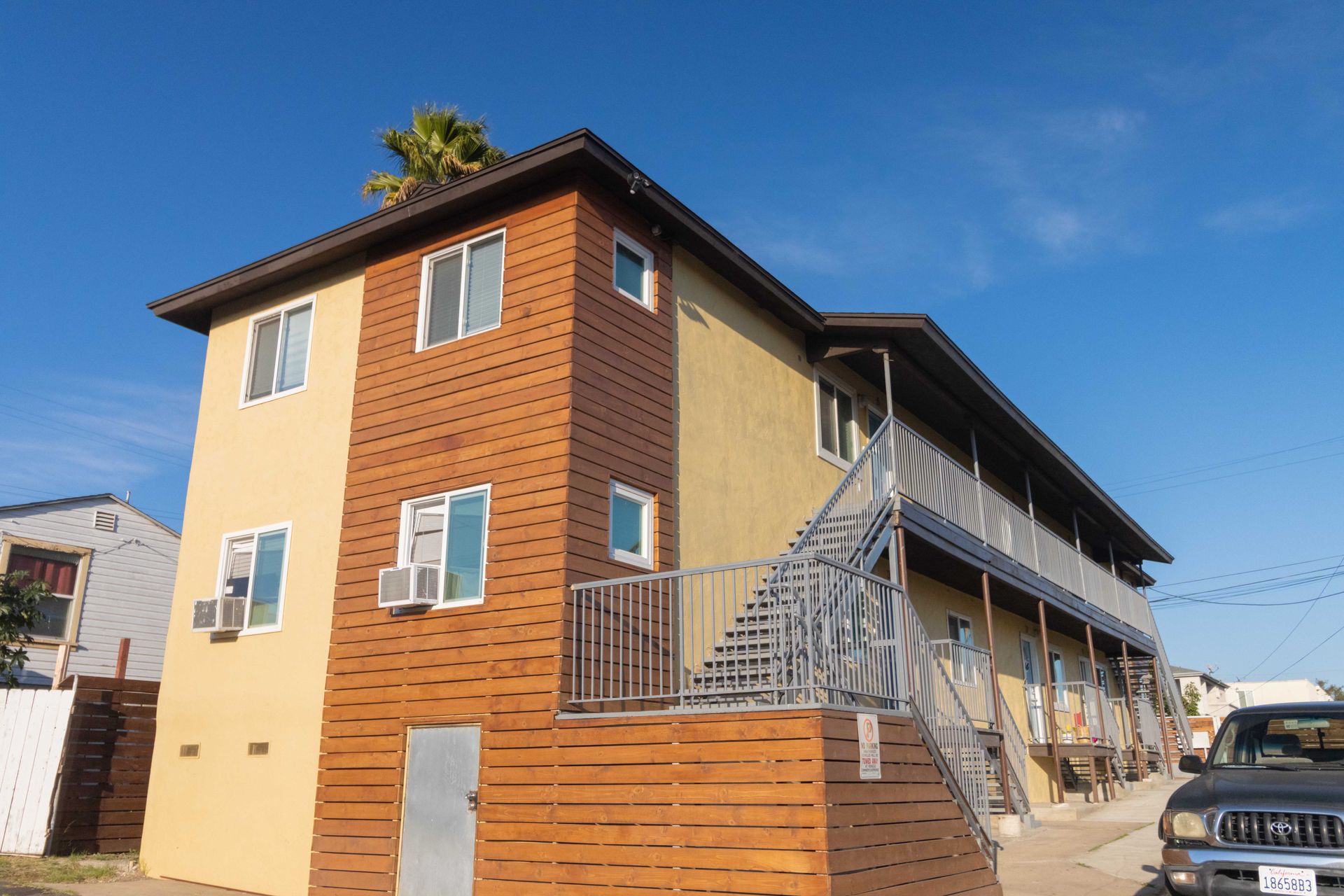 National City Apartment: 420 Q Ave