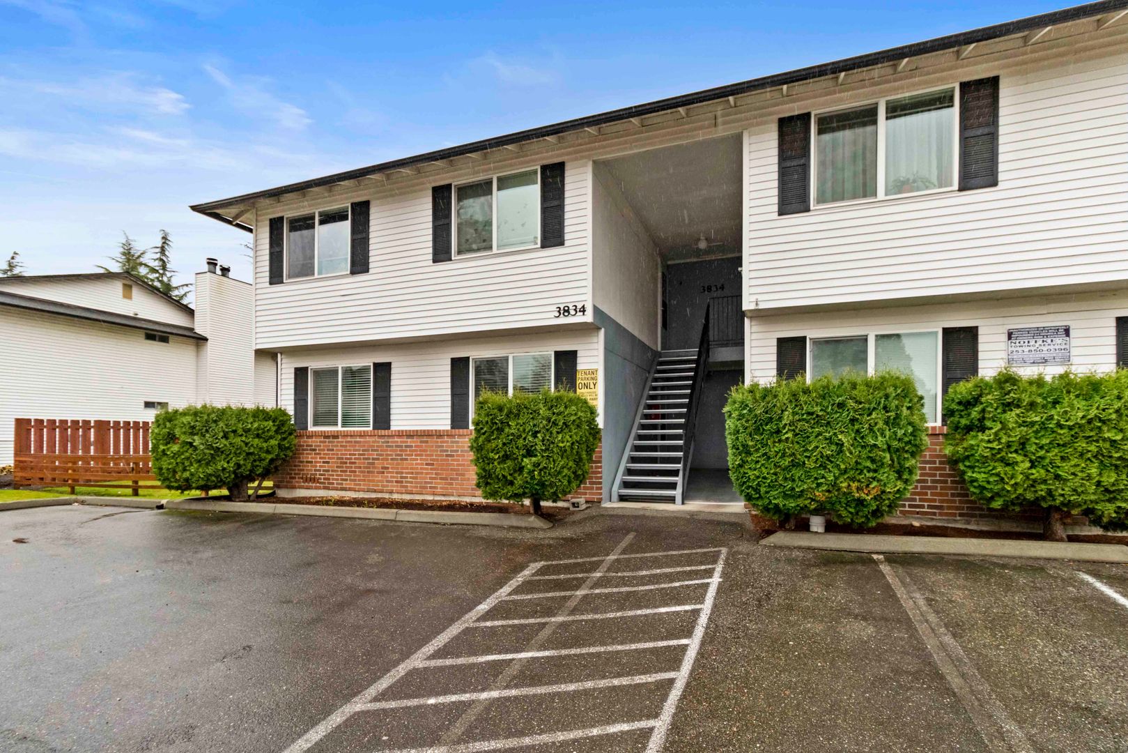 Auburn Apartment: 3802, 3834, 3838 & 3842 D Place SE