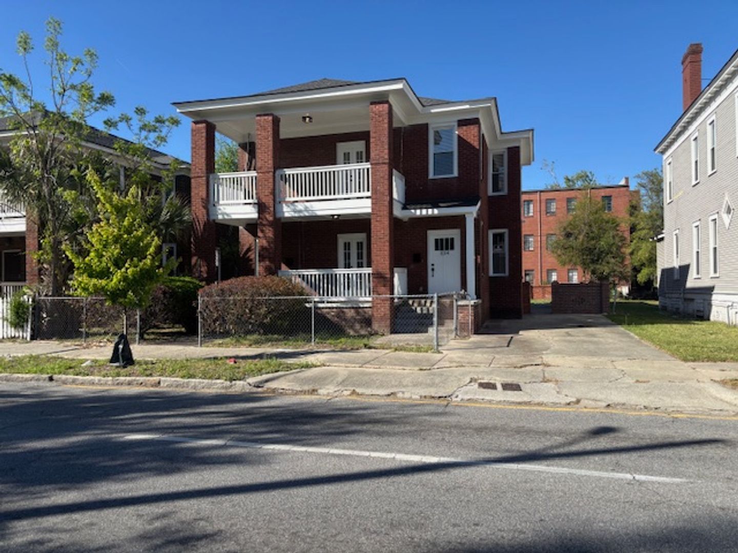 Savannah Apartment: E Anderson Street