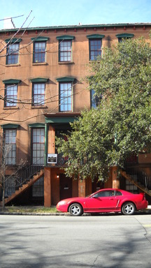 Savannah Apartment: 703 Barnard St.