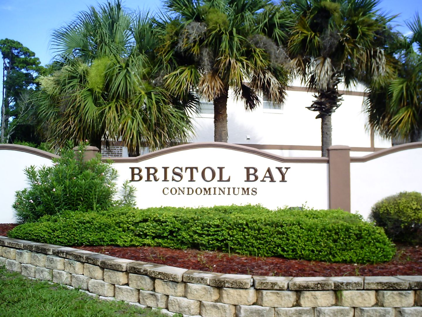 South Daytona Condo: 417 BANANA CAY Apt H