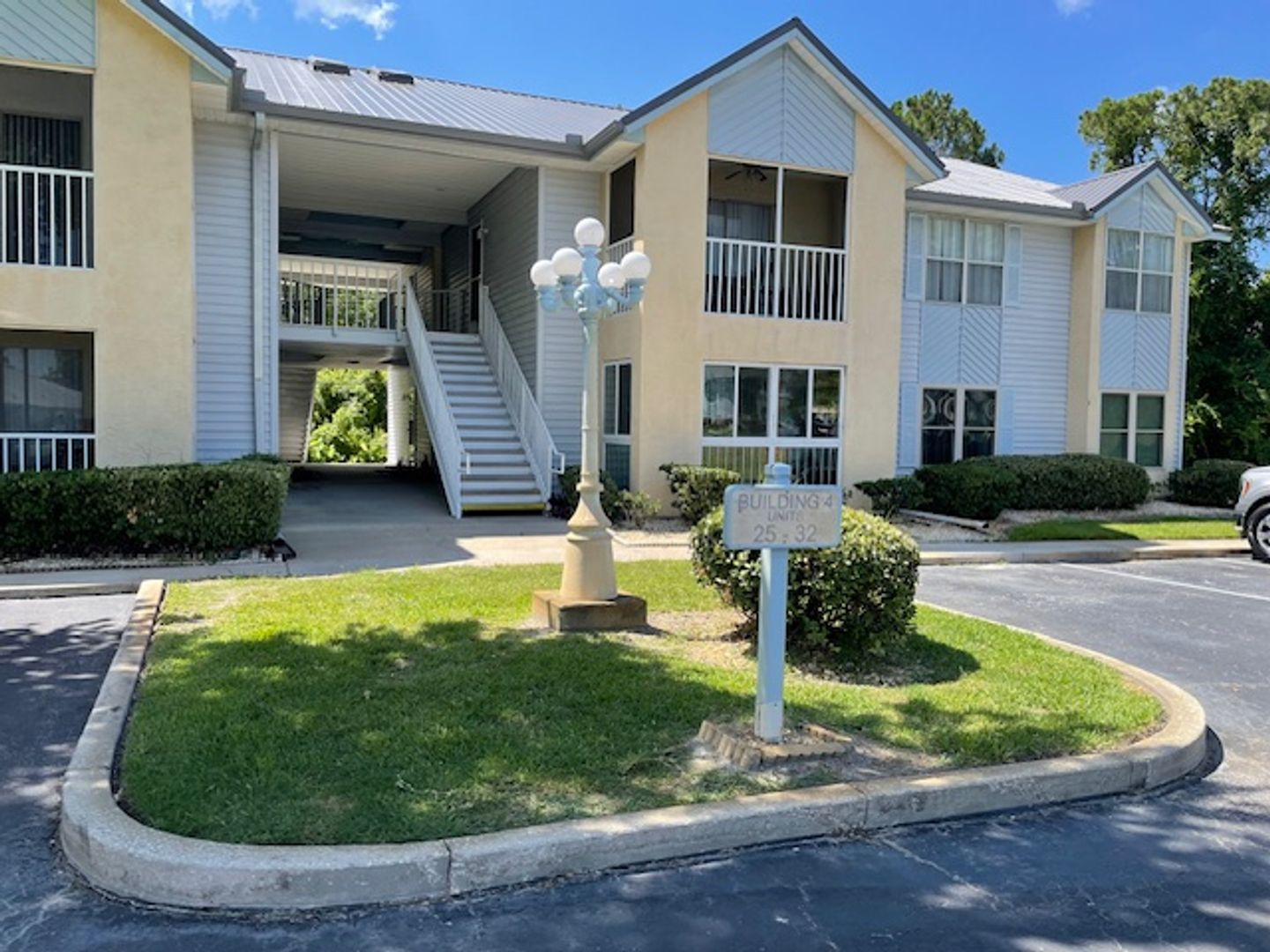 Daytona Beach Condo: 101 Bent Tree Drive #29