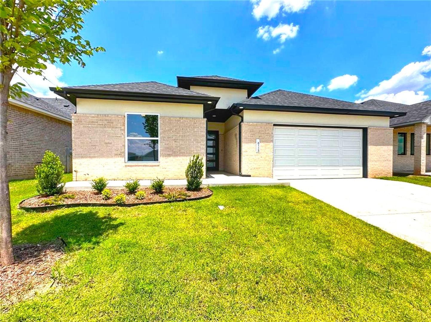 Edmond House: 8113 NW 152nd Ter