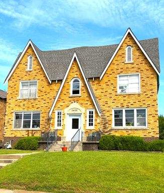 Large 1 bed 1 bath Upstairs Apt in the Edgemere Park Addition NW OKC – photo 1
