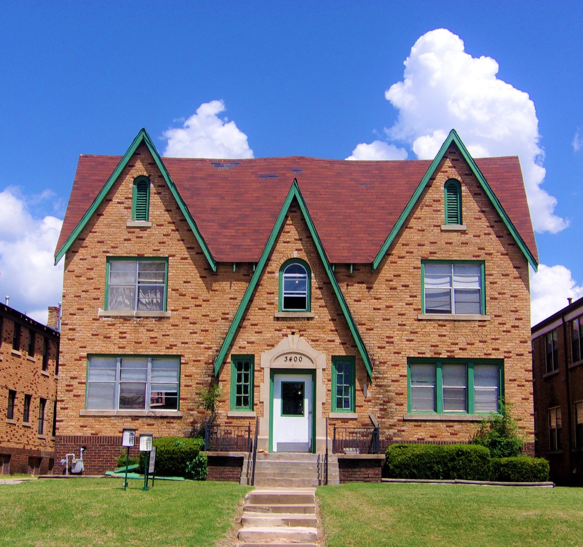 Oklahoma City Apartment: 3400 N Robinson Ave