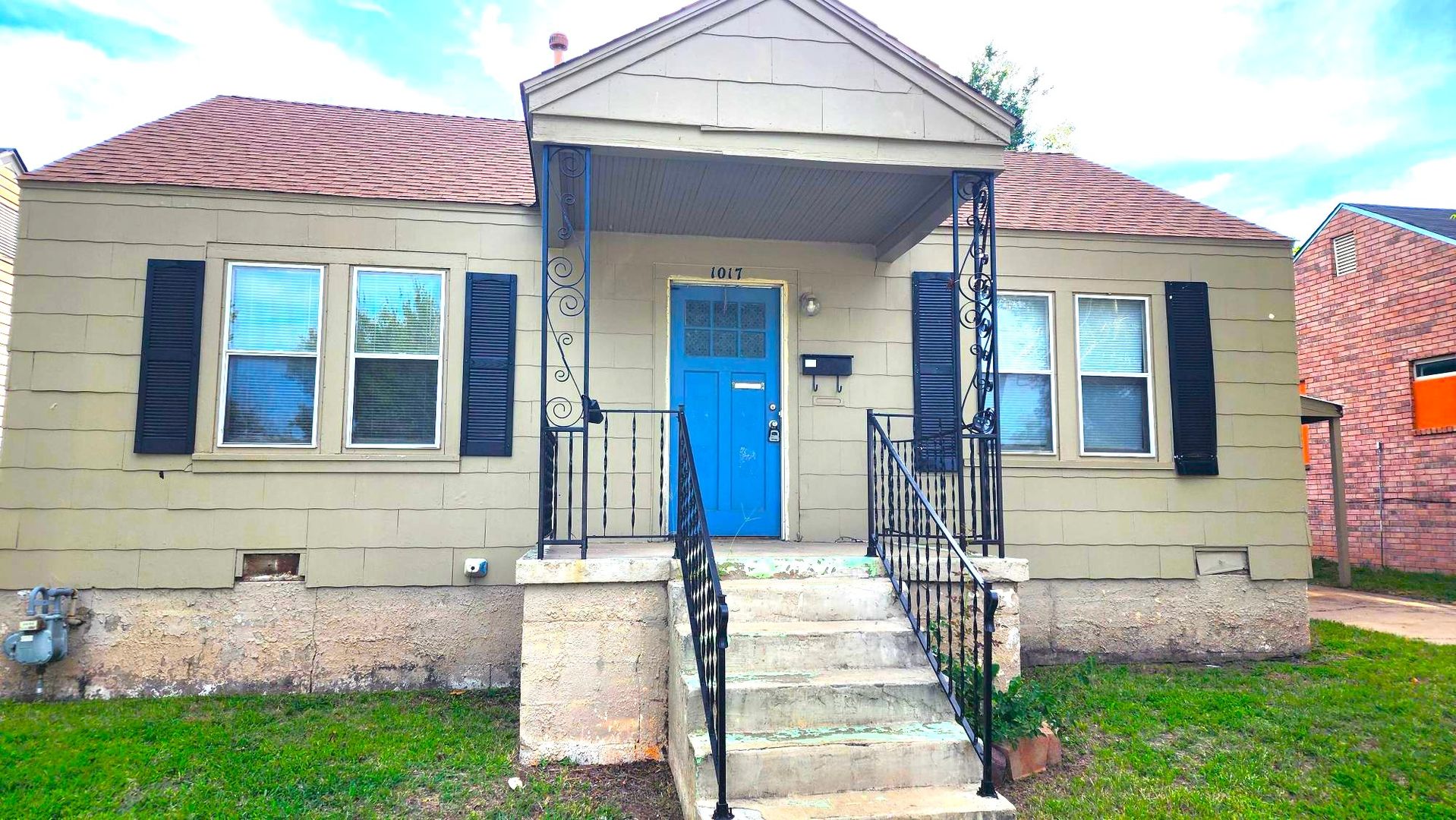 Oklahoma City House: 1017 N Tabor Ave