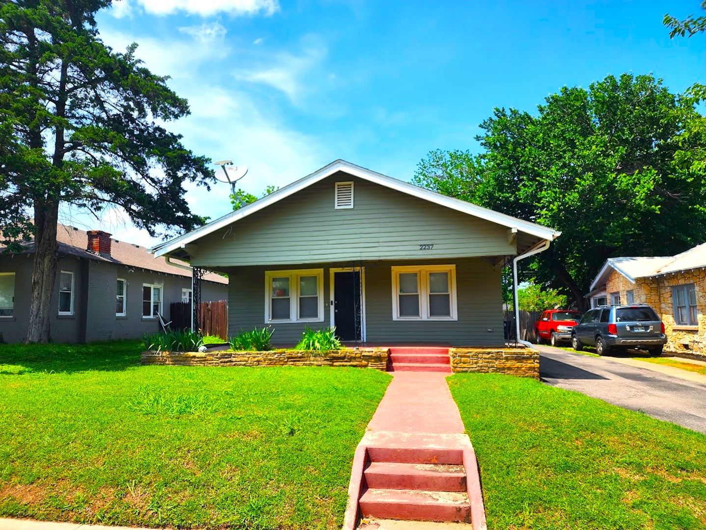 Oklahoma City Apartment: 2237 NW 12th St