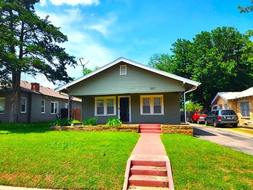 3 Bed 1 Bath & Covered Parking in YOUNGS ENGLEWOOD ADD NW OKC – photo 1
