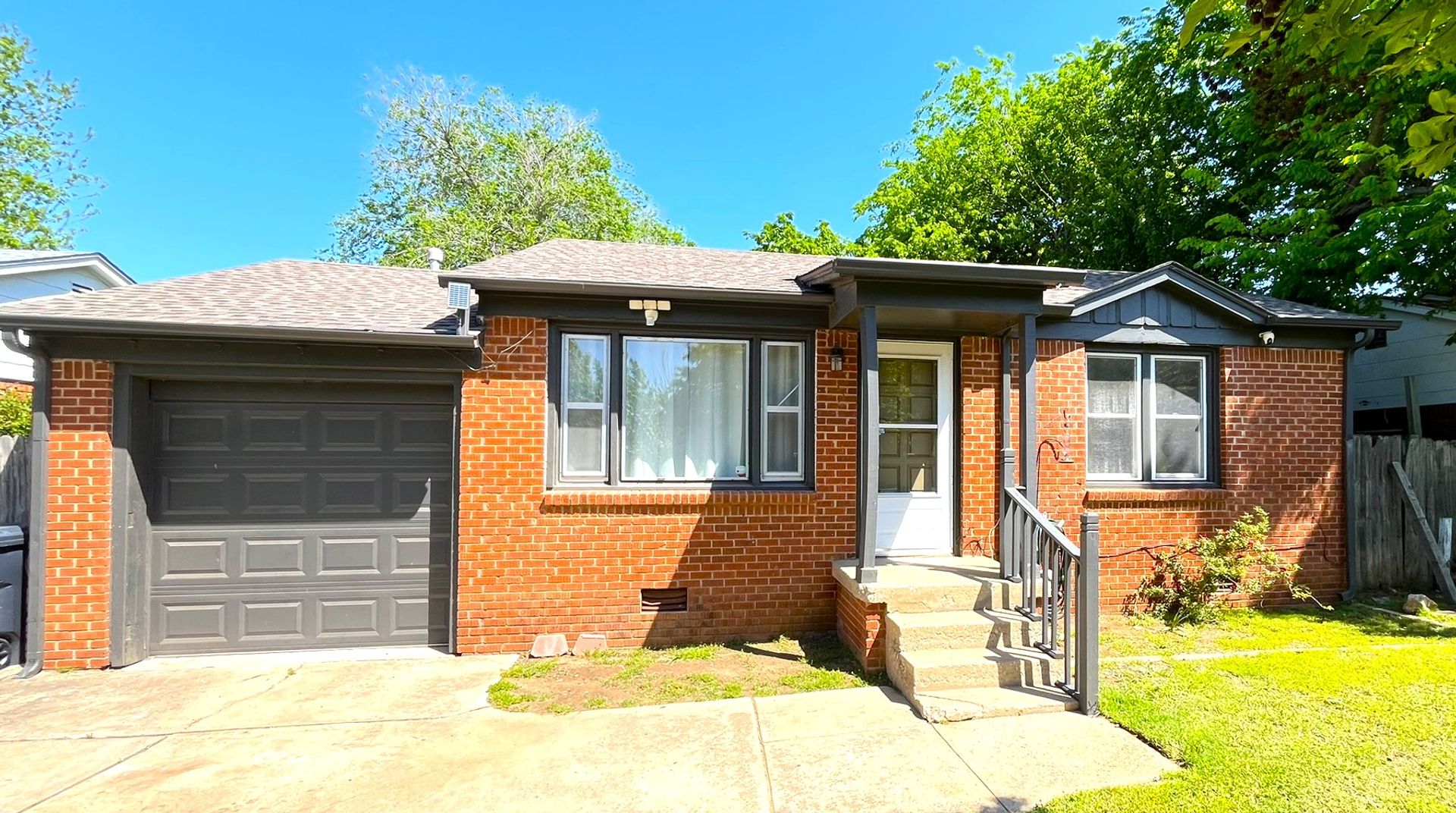 Bethany House: 6817 NW 55th St