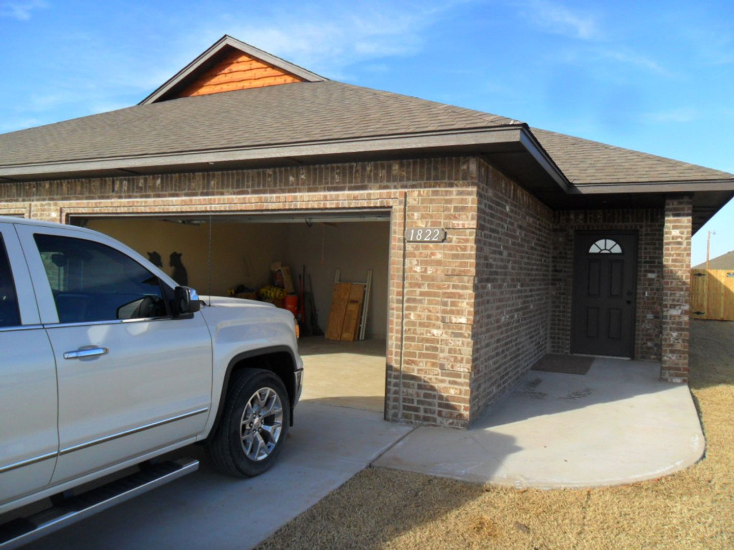 El Reno Apartment: 1822 Cypress Ln