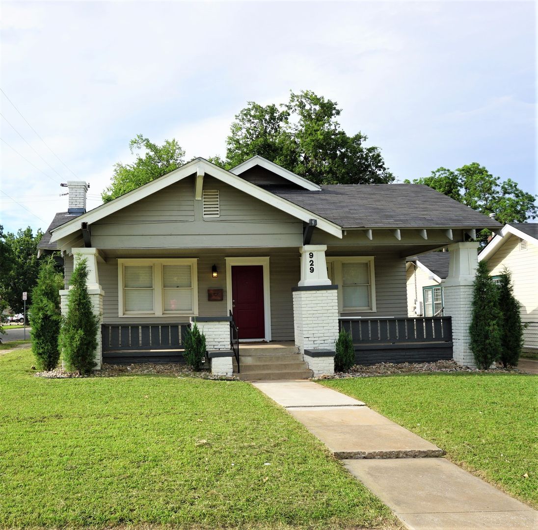 Oklahoma City House: 929 NW 24th St