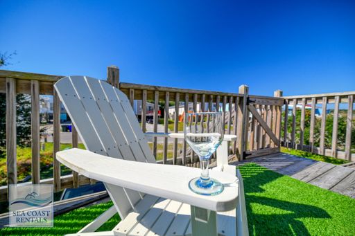 PERFECT ONE BEDROOM OFF-SEASON RENTAL