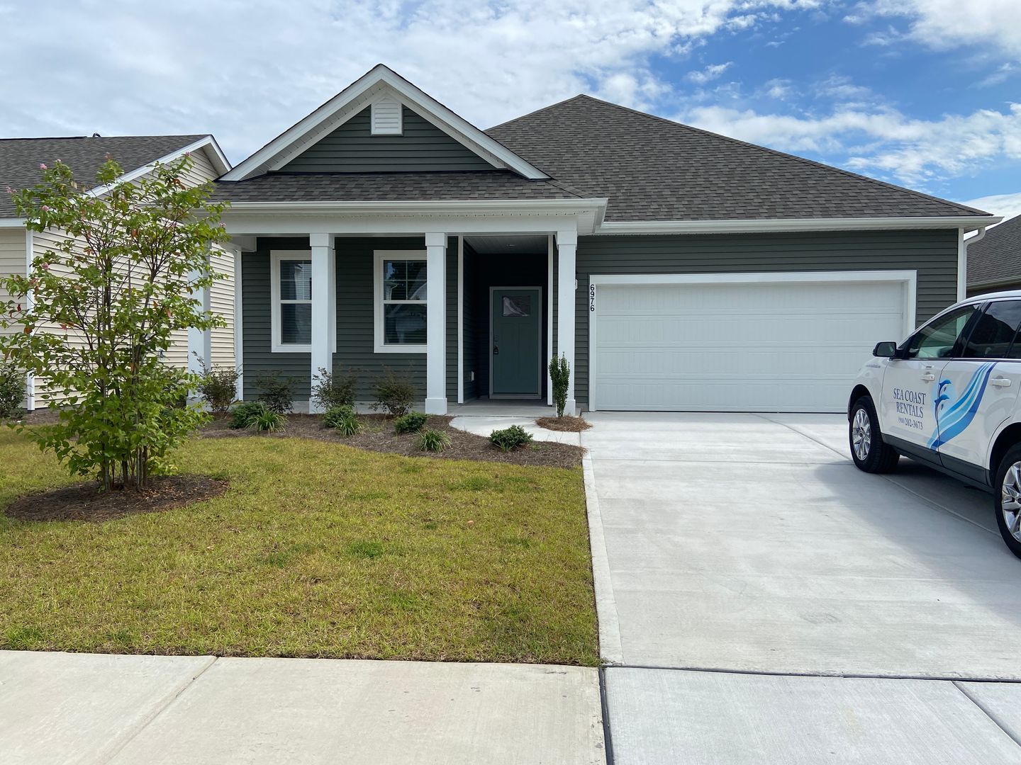Leland House: 6976 Sasparilla Drive