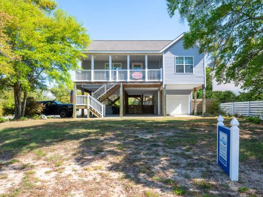 FURNISHED OFF-SEASON MONTHLY RENTAL